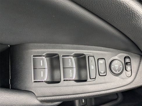 Used 2018 Honda Accord Hybrid image 18