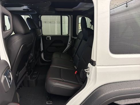 New 2026 Jeep Wrangler Unlimited Rubicon 392 image 18