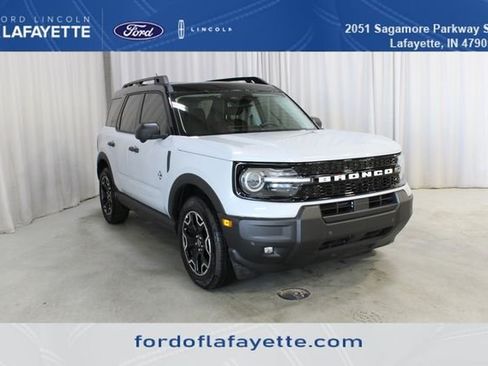 New 2026 Ford Bronco Sport Outer Banks w/ Outer Banks Tech Package+ AWD/4WD image 1
