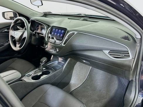 Used 2023 Chevrolet Malibu LT image 21