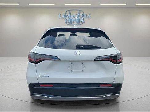 Used 2023 Honda HR-V EX-L image 4