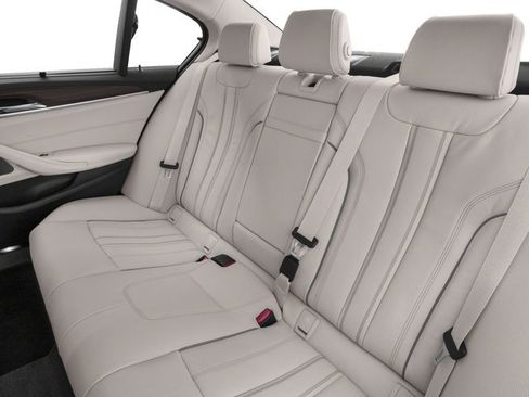 Used 2017 BMW 530i xDrive 530i xDrive image 14