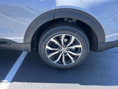 New 2026 Ford Explorer ST-Line image 4