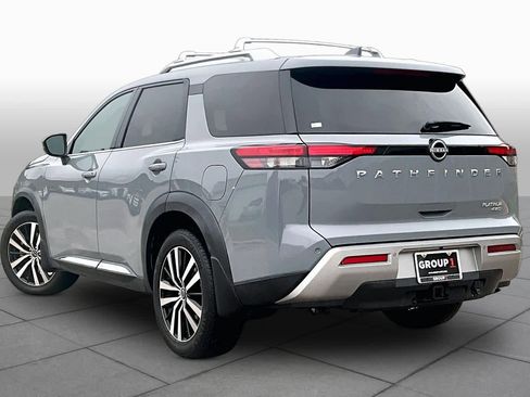 Certified 2023 Nissan Pathfinder Platinum AWD/4WD image 12