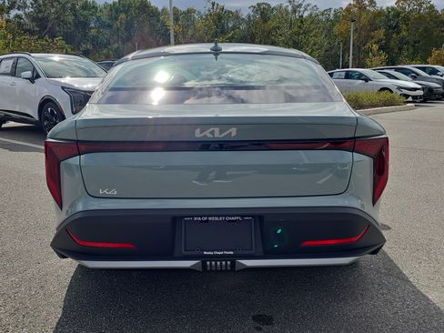 New 2025 Kia K4 LXS image 7