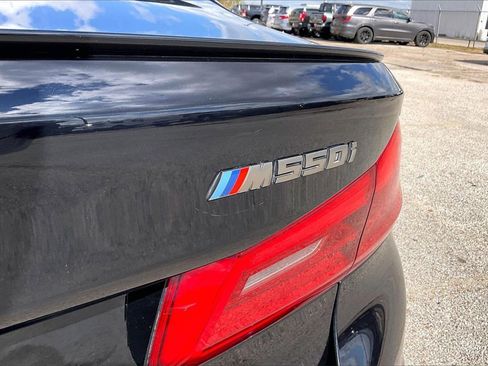 Used 2020 BMW M550i xDrive w/ Executive Package image 21