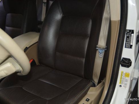 Used 2013 Volvo XC70 3.2 FWD image 15