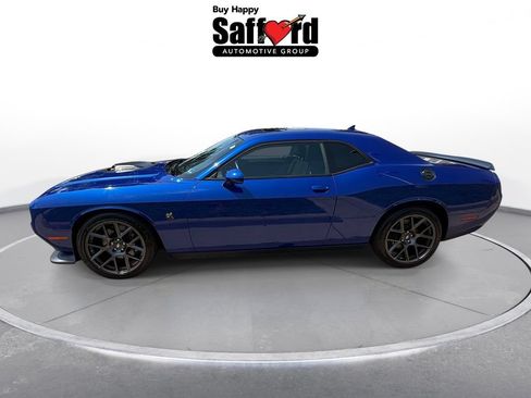 Used 2019 Dodge Challenger R/T Scat Pack w/ Shaker Package RWD image 4