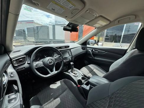 Used 2019 Nissan Rogue SV AWD/4WD image 25
