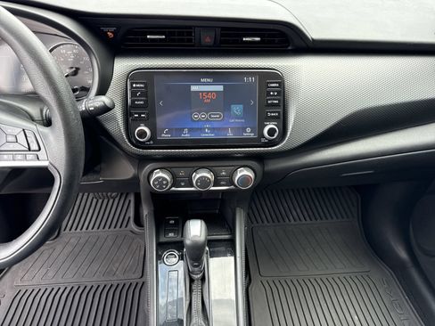 Used 2023 Nissan Kicks SV w/ Exterior Package FWD image 26