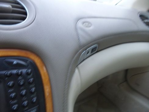 Used 2003 Mercedes-Benz SL 500 image 59