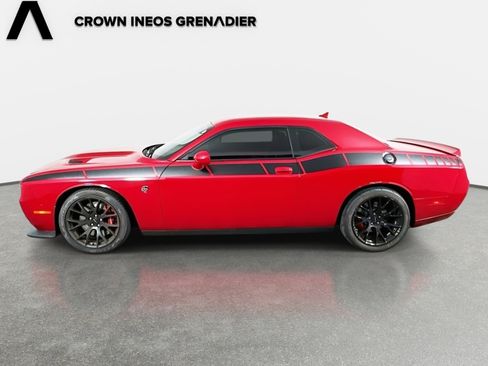 Used 2015 Dodge Challenger SRT Hellcat image 8