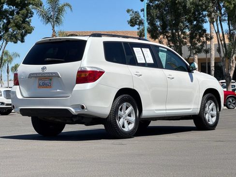 Used 2010 Toyota Highlander 2WD image 3