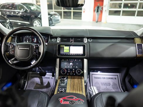 Used 2018 Land Rover Range Rover Long Wheelbase Supercharged image 14