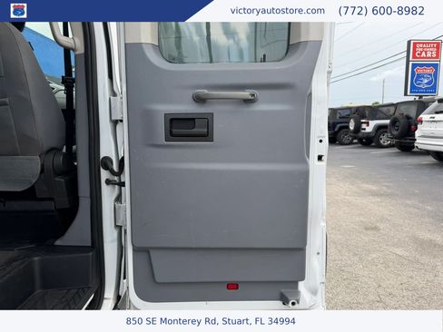 Used 2019 Ford Transit 350 XLT RWD image 12