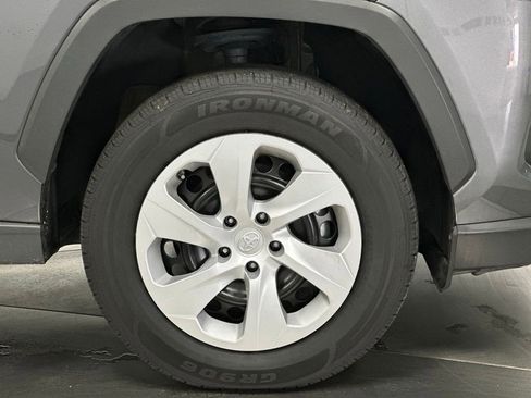 Used 2024 Toyota RAV4 LE image 27