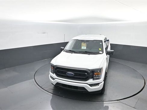 Certified 2023 Ford F150 XLT w/ Equipment Group 302A High image 20