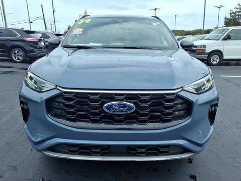 Certified 2024 Ford Escape ST-Line w/ Tech Pack #1 AWD/4WD image 2