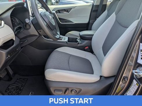 Used 2025 Toyota RAV4 XLE w/ Convenience Package image 14