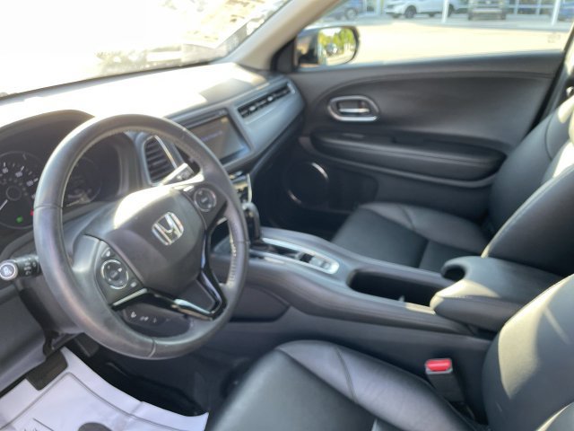 Used 2017 Honda HR-V EX-L image 14
