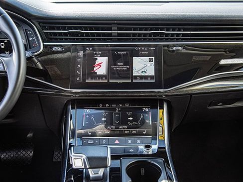 Used 2024 Audi Q7 2.0T Premium Plus image 11