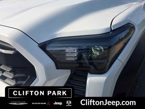 Used 2024 Toyota Tacoma TRD Off-Road AWD/4WD image 7