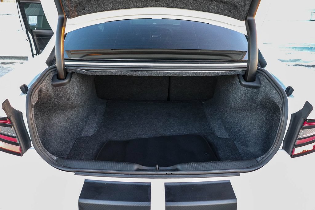 Used 2023 Dodge Charger Scat Pack RWD image 28