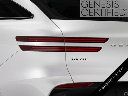 Used 2026 Genesis GV70 2.5T AWD/4WD image 13