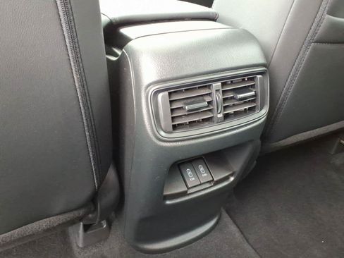 Used 2022 Honda CR-V EX-L image 11