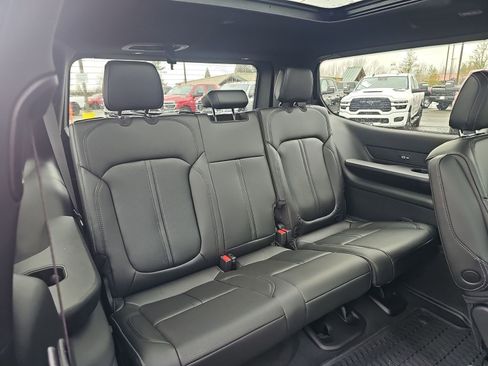 New 2026 Jeep Grand Wagoneer 4WD image 29