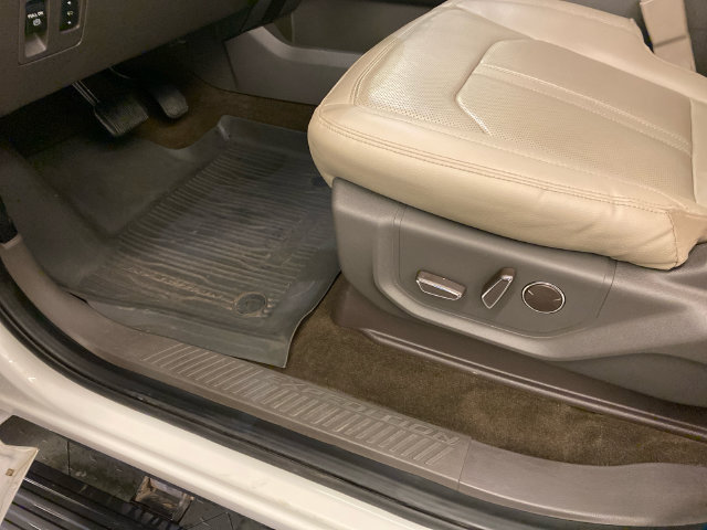 Used 2021 Ford Expedition Max Limited AWD/4WD image 19