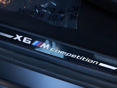 Used 2021 BMW X6 M w/ Competition Package AWD/4WD image 40