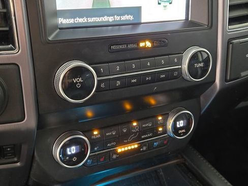 Used 2020 Ford Expedition Max Platinum AWD/4WD image 33
