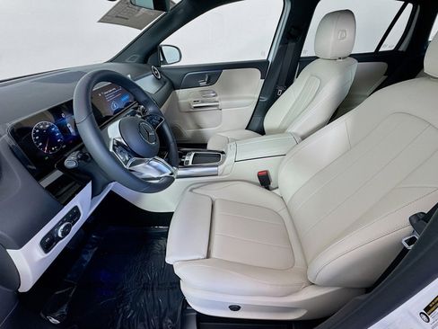 New 2025 Mercedes-Benz GLA 250 image 18