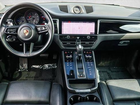 Used 2023 Porsche Macan Turbo AWD/4WD image 24