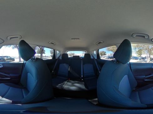 Used 2025 Kia Soul LX w/ LX Technology Package image 42