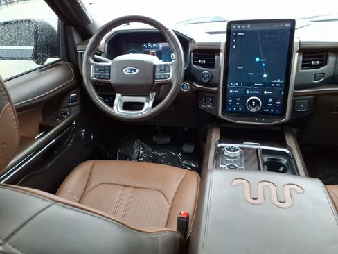 Used 2023 Ford Expedition Max King Ranch AWD/4WD image 4