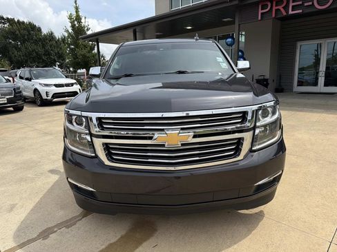 Used 2017 Chevrolet Tahoe Premier RWD image 3