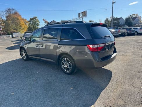 Used 2011 Honda Odyssey EX image 21