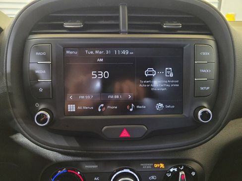 Used 2025 Kia Soul LX w/ LX Technology Package image 25