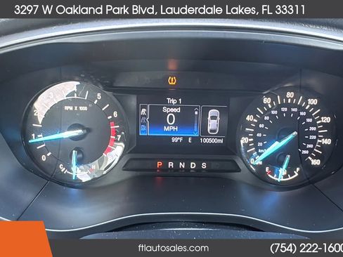 Used 2017 Ford Fusion SE FWD image 40