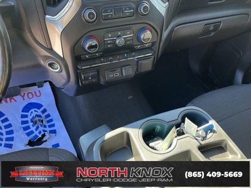 Used 2021 Chevrolet Silverado 1500 LT w/ Texas Edition Plus image 10