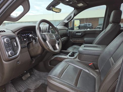 Used 2020 GMC Sierra 2500 Denali w/ Denali Ultimate Package AWD/4WD image 23