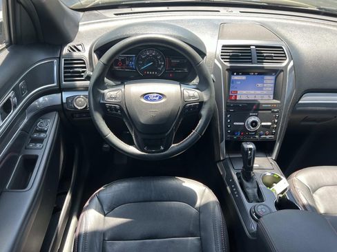 Used 2019 Ford Explorer Sport w/ Equipment Group 401A AWD/4WD image 23