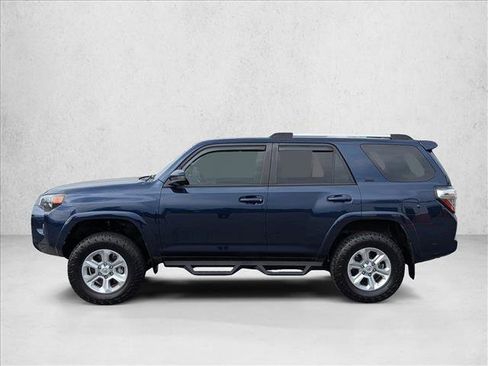 Used 2021 Toyota 4Runner SR5 AWD/4WD image 8