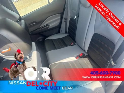 Used 2023 Nissan Kicks SR w/ SR Premium Package FWD image 11