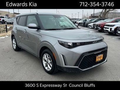 Used 2025 Kia Soul LX