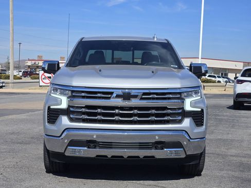 Certified 2022 Chevrolet Silverado 1500 LTZ w/ Technology Package image 6