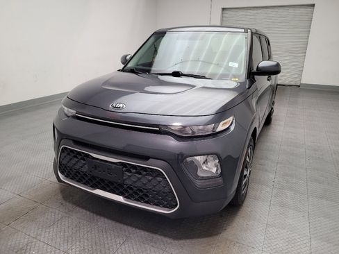 Used 2020 Kia Soul LX FWD image 15