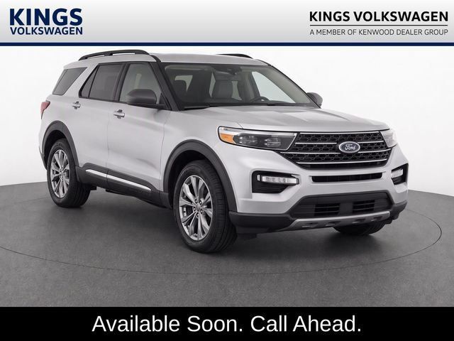 Used 2022 Ford Explorer XLT w/ Equipment Group 202A AWD/4WD image 1